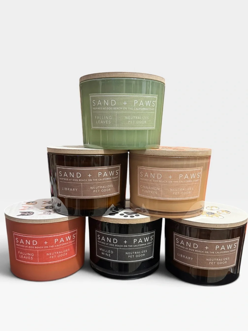 SAND + PAWS Two Wick Odor Neutralizing Scented Candle 12 Oz $28 Retail NEW
